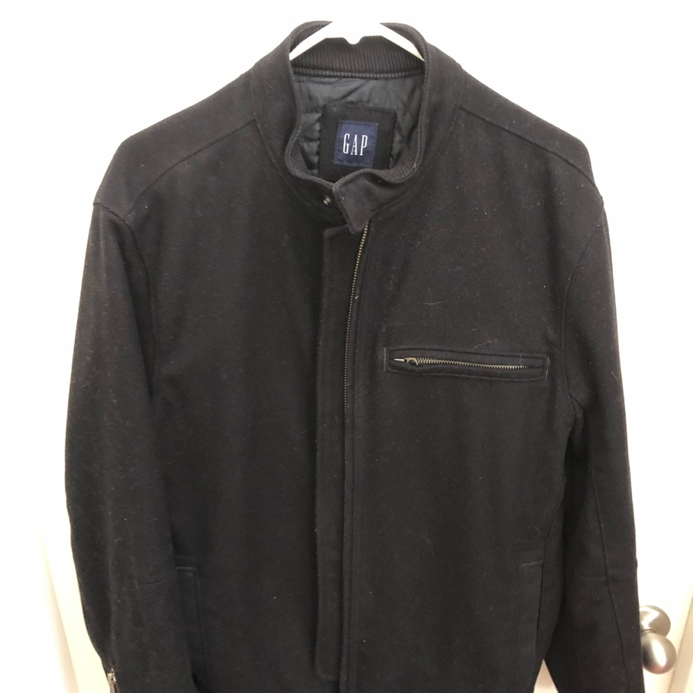 Men’s Black Gap bomber